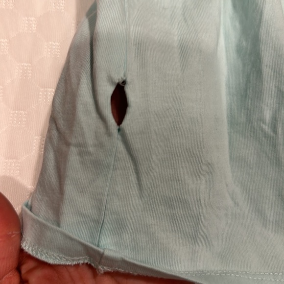 Vineyard vines tee shirt - Picture 4 of 5